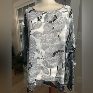 Chico's Floral Sheer Kaftan Top size S/M